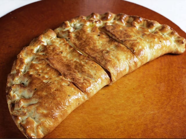 Tandori Paneer Calzone.