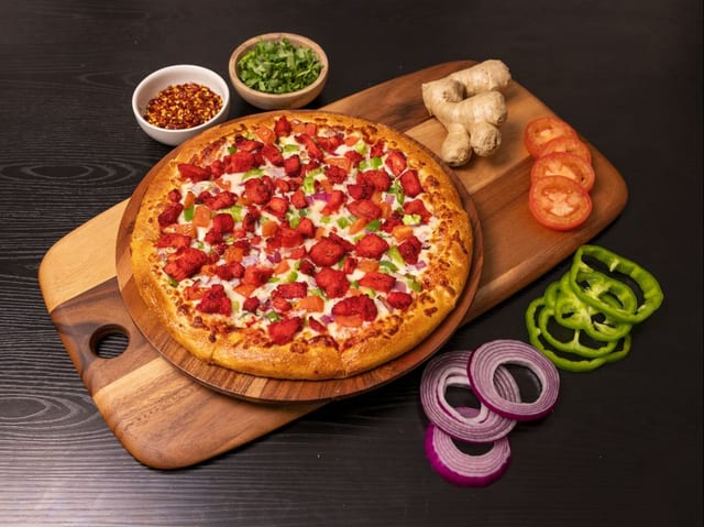 Tandori Chicken Pizza.