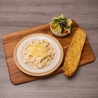 Fettuccini Alfredo