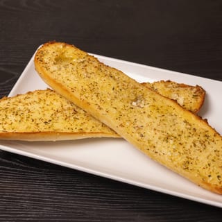 Garlic Bread (2 Pc)