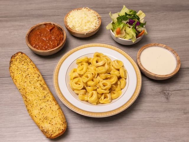 Cheese Tortellini - Alfredo Sauce.
