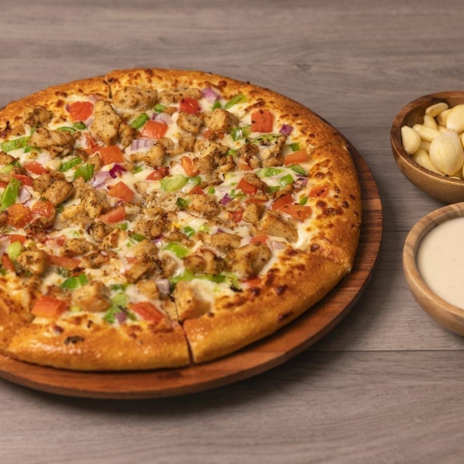 Halal Chicken Garlic Pizza.