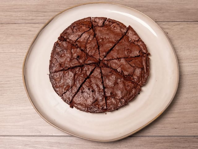 Brownie Pizza Cookie.