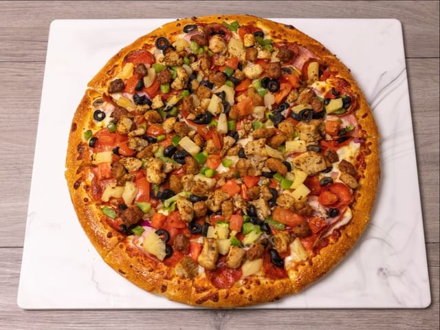 Mega Pizza.