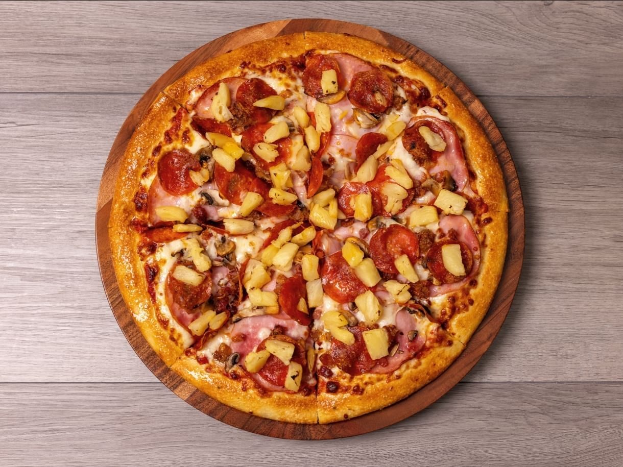 Canadian Classic Pizza.