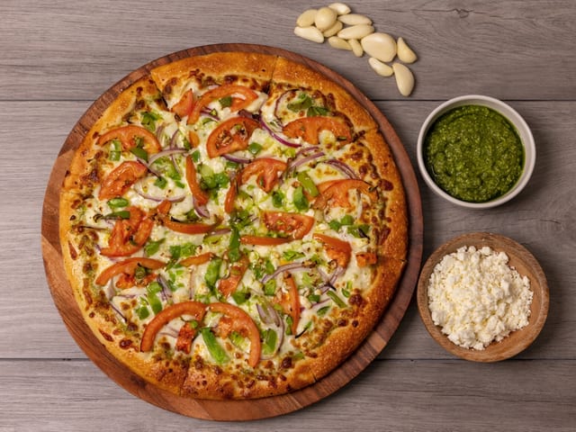 Primo Pesto Pizza.