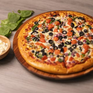 Large Spinach Delight Pizza